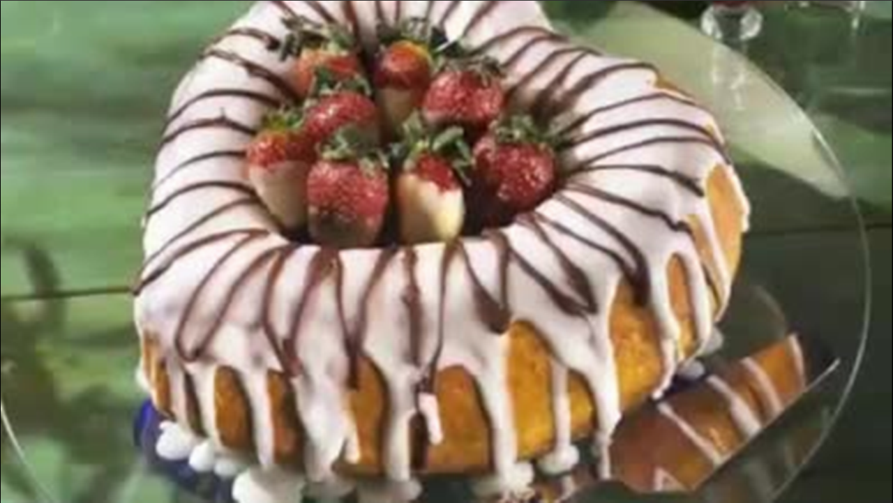 ΑΛΕΞΙΑ ΑΛΕΞΙΑΔΟΥ ΤΣΟΥΡΕΚΙ ΓΕΜΙΣΤΟ Vefa Alexiadou Cookbooks & Blog vefaalexiadou.gr/