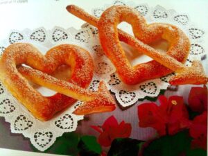 Kουλούρια Θεσσαλονικης Καρδιές Ερωτευμένες Βέφα Αλεξιάδου