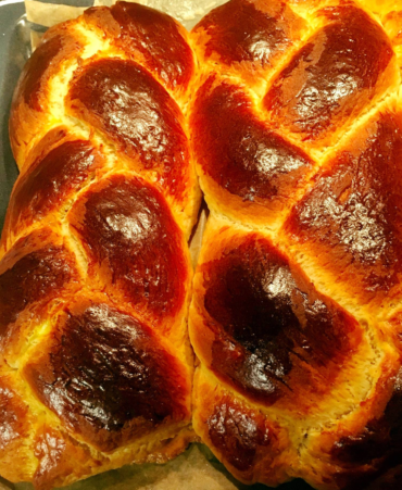 Τσουρέκια της Βέφας στο Μίξερ