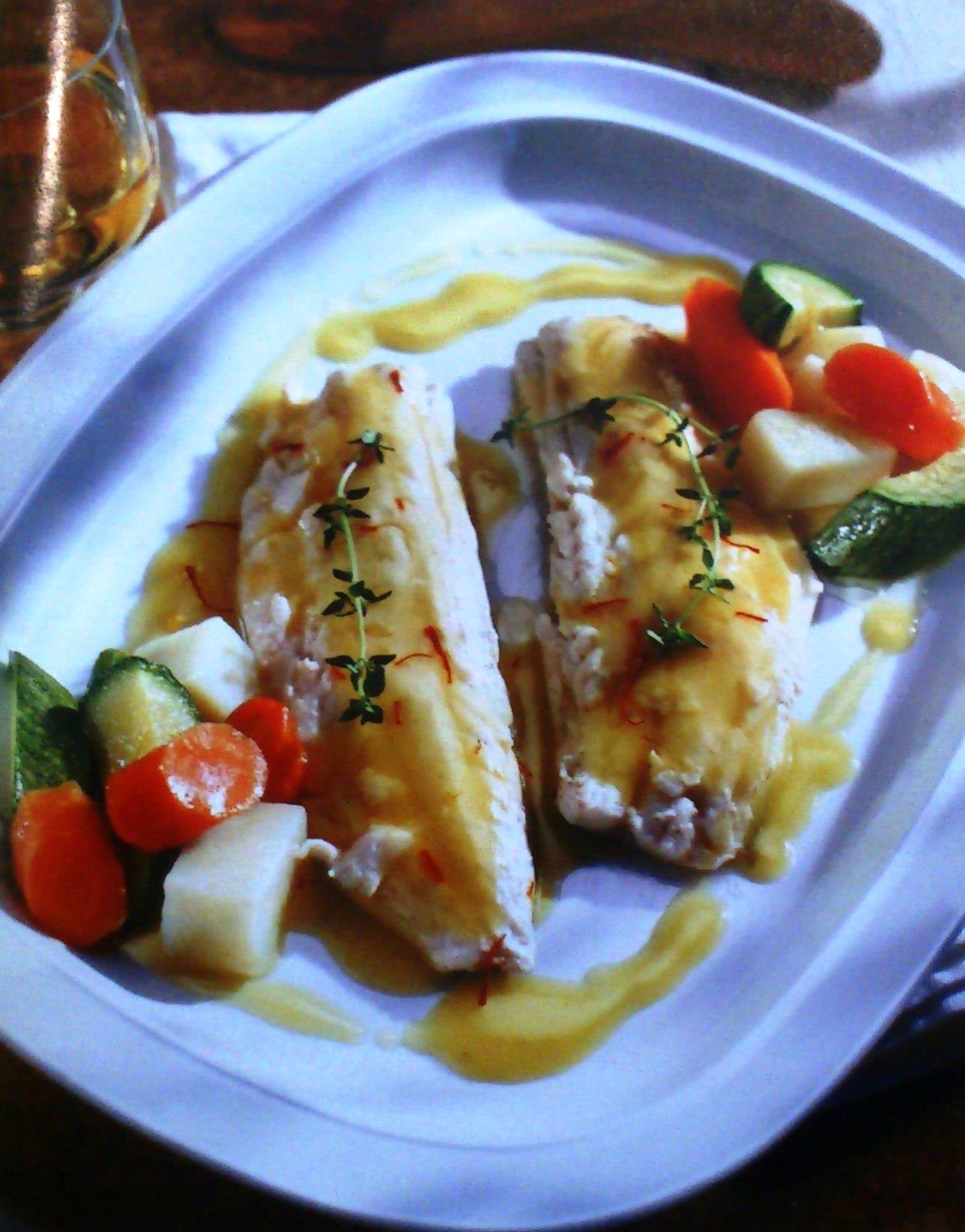 Λαυράκια με Σάλτσα Σαφράν Βέφα Αλεξιάδου