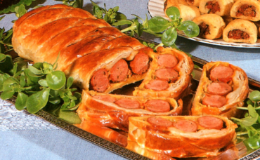 Ρολό Σφολιάτας με Λουκάνικα Βέφα Αλεξιάδου