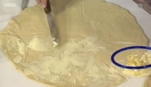 σπιτικό φύλλο σφολιάτας μαργαρίτα πιταράκια βέφα αλεξιάδου